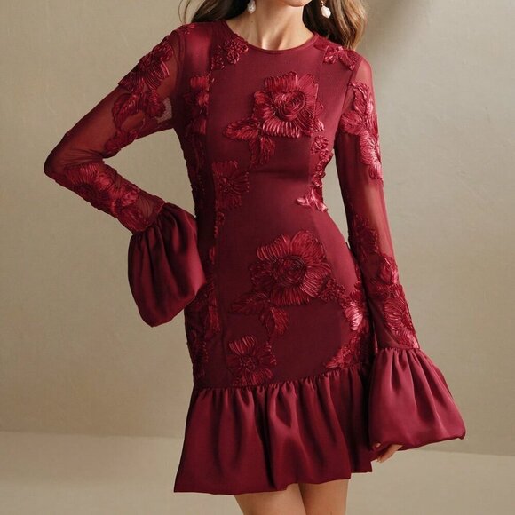 Burgundy Elegant Women's Embroidered Floral Bodycon Dress - Picture 7 of 8